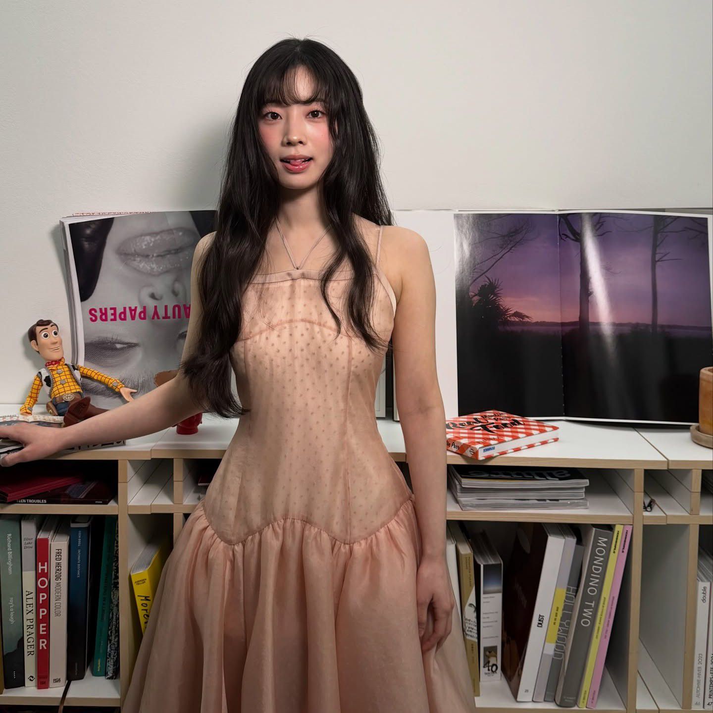 Behind-the-scenes cut of Dahyun (TWICE)