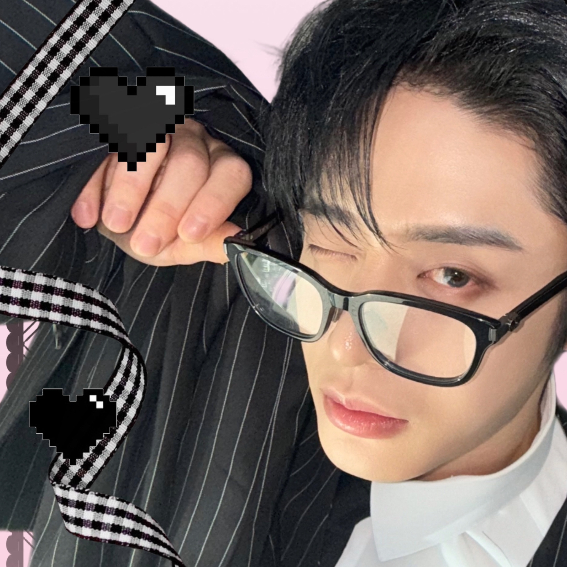 Behind-the-scenes cut of Kim Jiwoong (ZEROBASEONE)