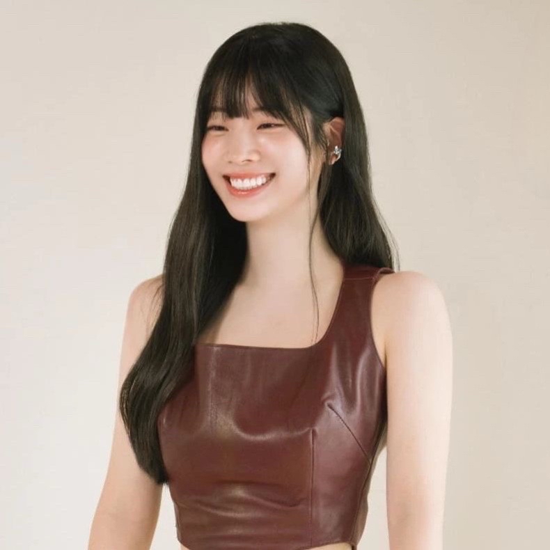 Foto aktivitas terbaru Dahyun (TWICE)