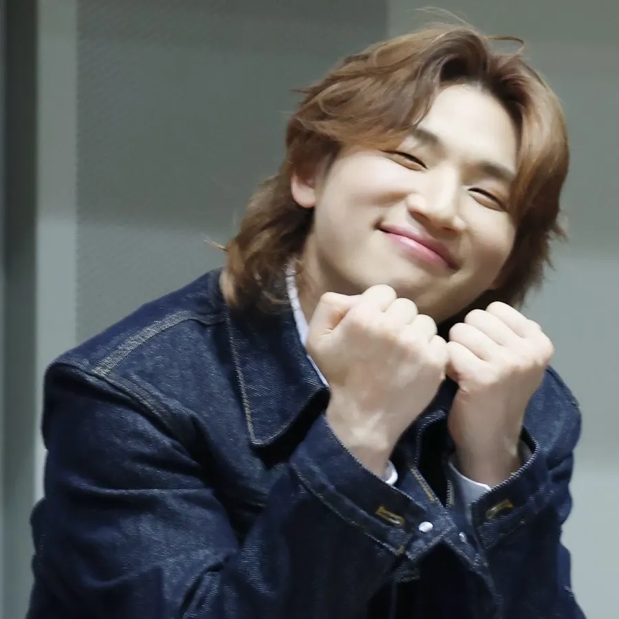 Momen yang diabadikan oleh penggemar Daesung (BIGBANG)