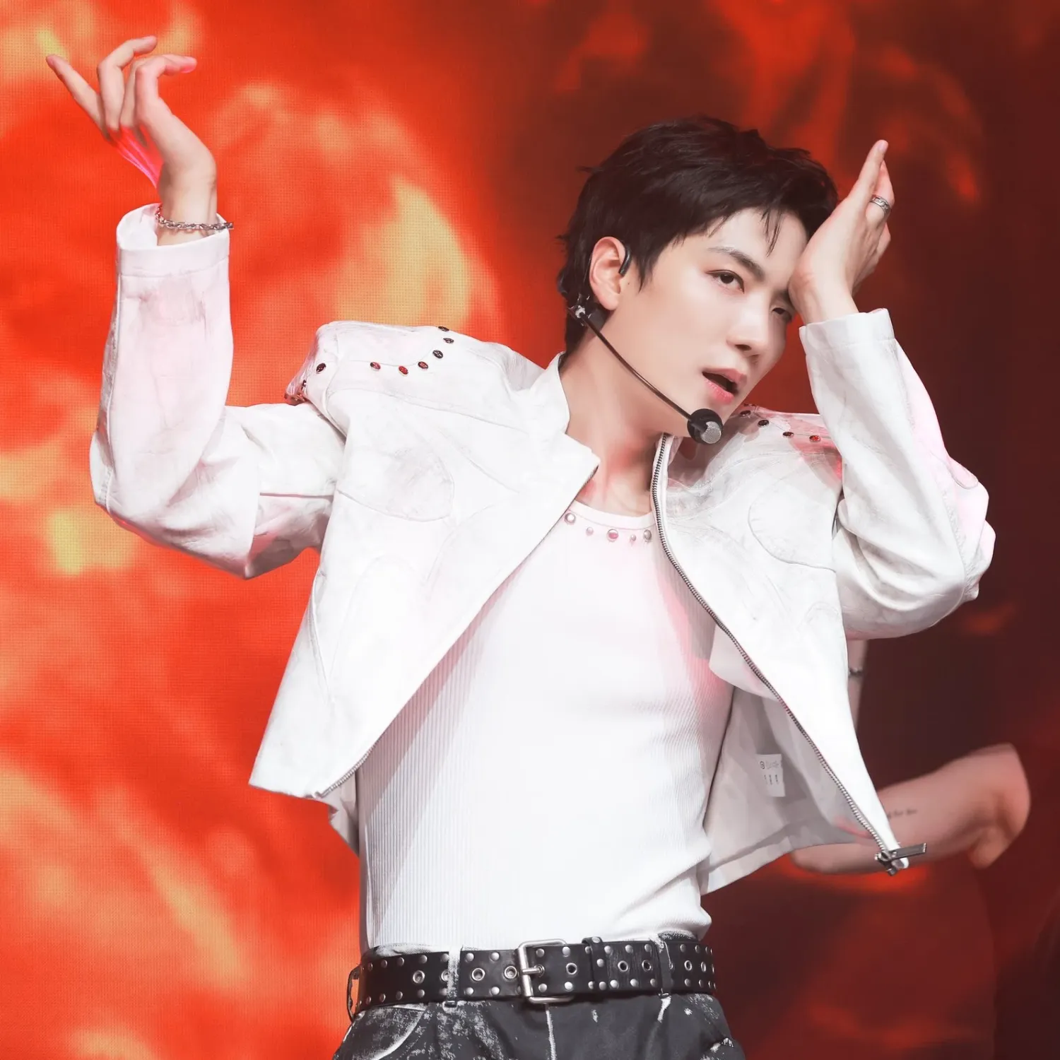 金锺炫的最新活动照片