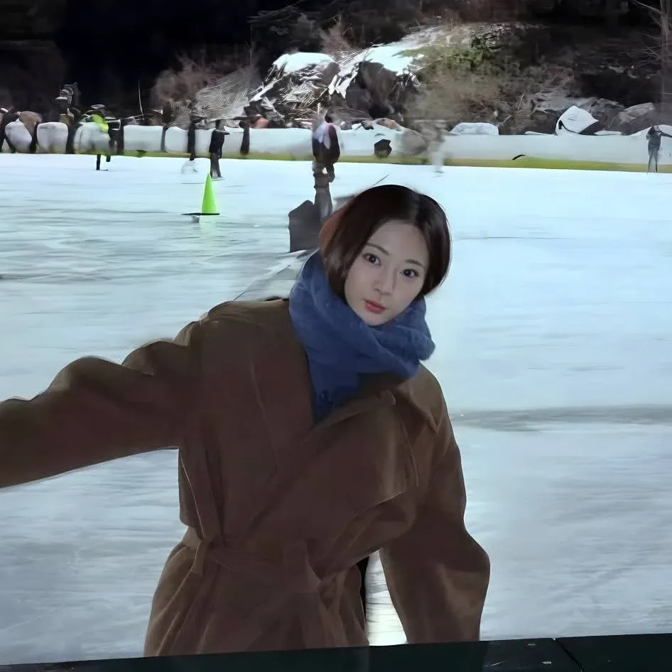 Foto terbaru Tzuyu (TWICE)