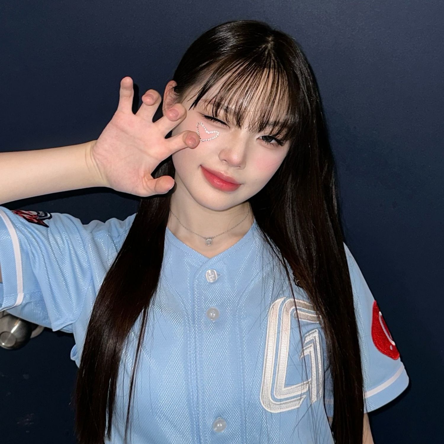 Recent activity shot of Park Boeun (CLASS:y)