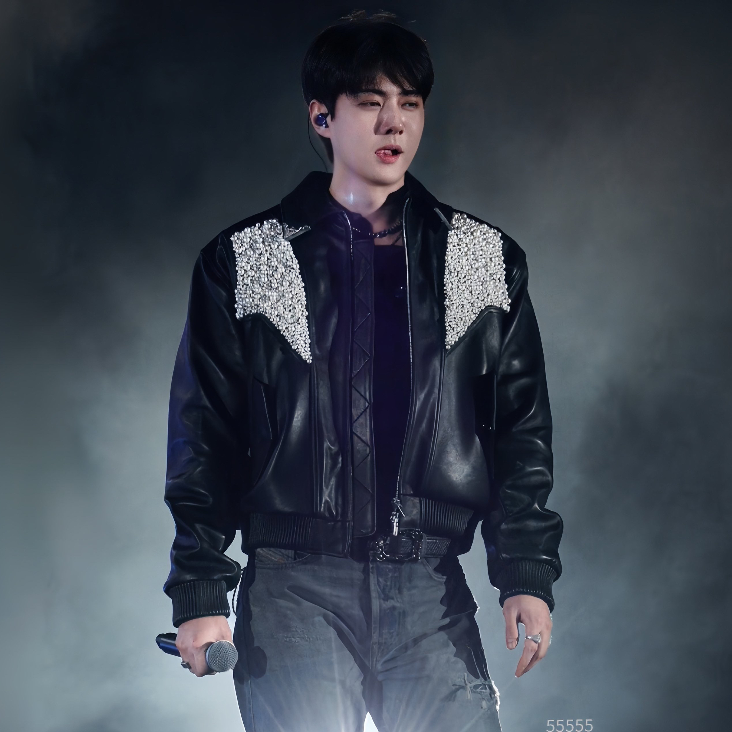 Latest photo of Sehun (EXO)