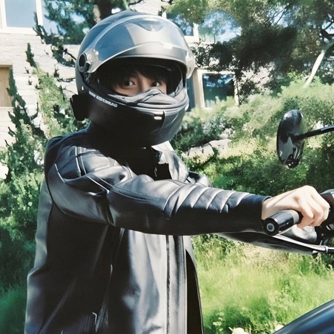 A moment captured by Jungkook (BTS)'s fan