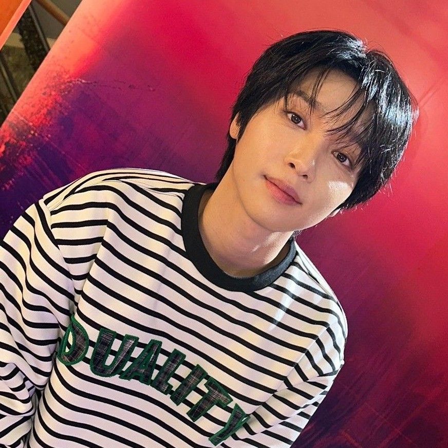 Latest photo of Jeong Sewoon