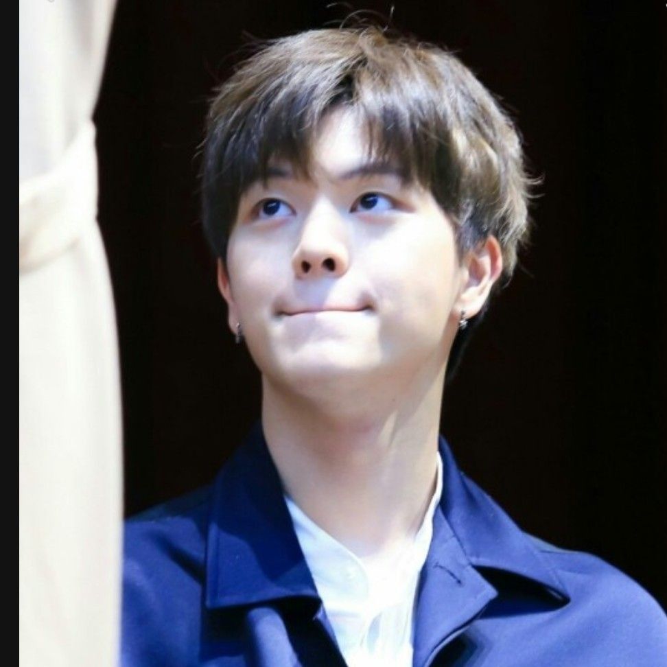 Behind-the-scenes cut of Yook Sungjae (BTOB)