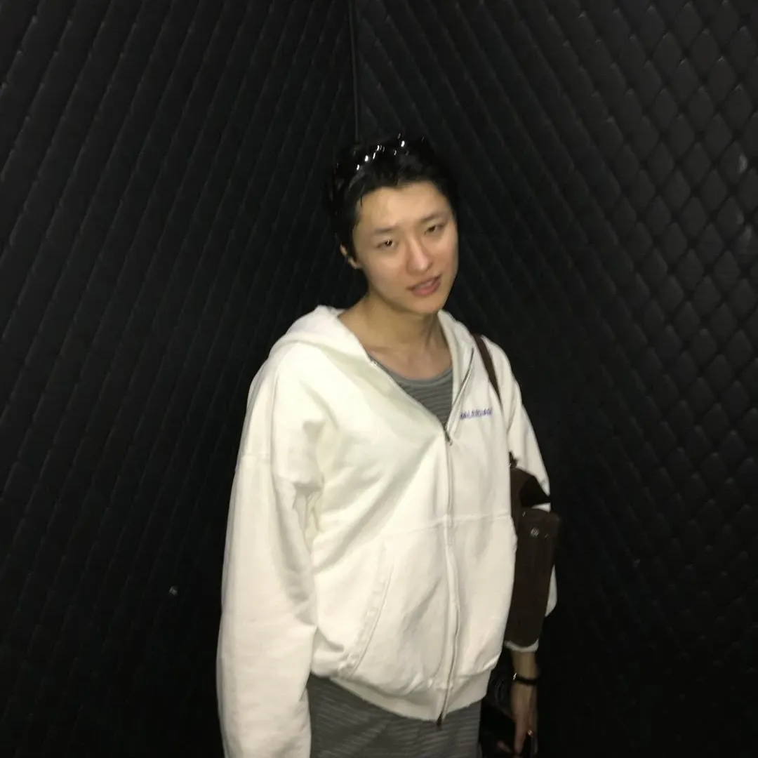Behind-the-scenes cut of WOODZ