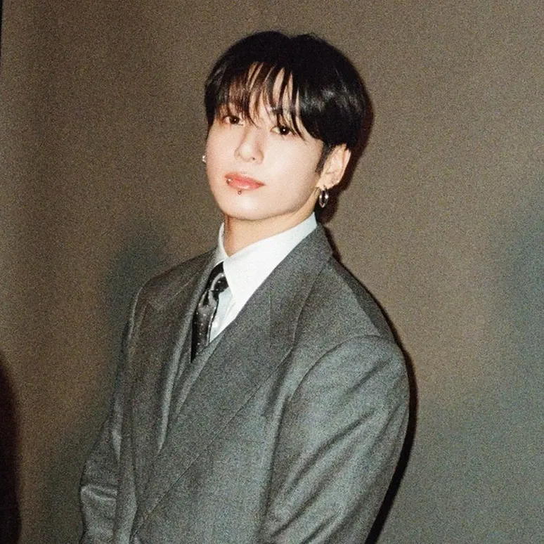 정국 (방탄소년단)의 최신 사진