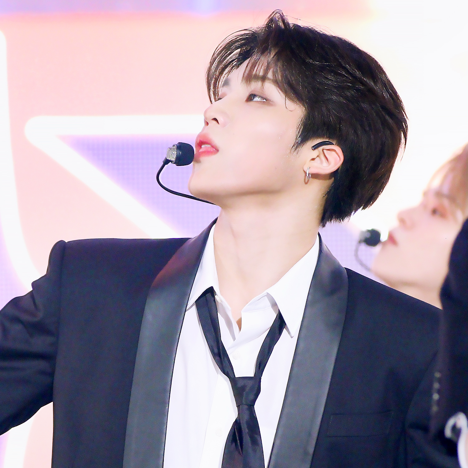 Latest photo of Park Jeongwoo (TREASURE)