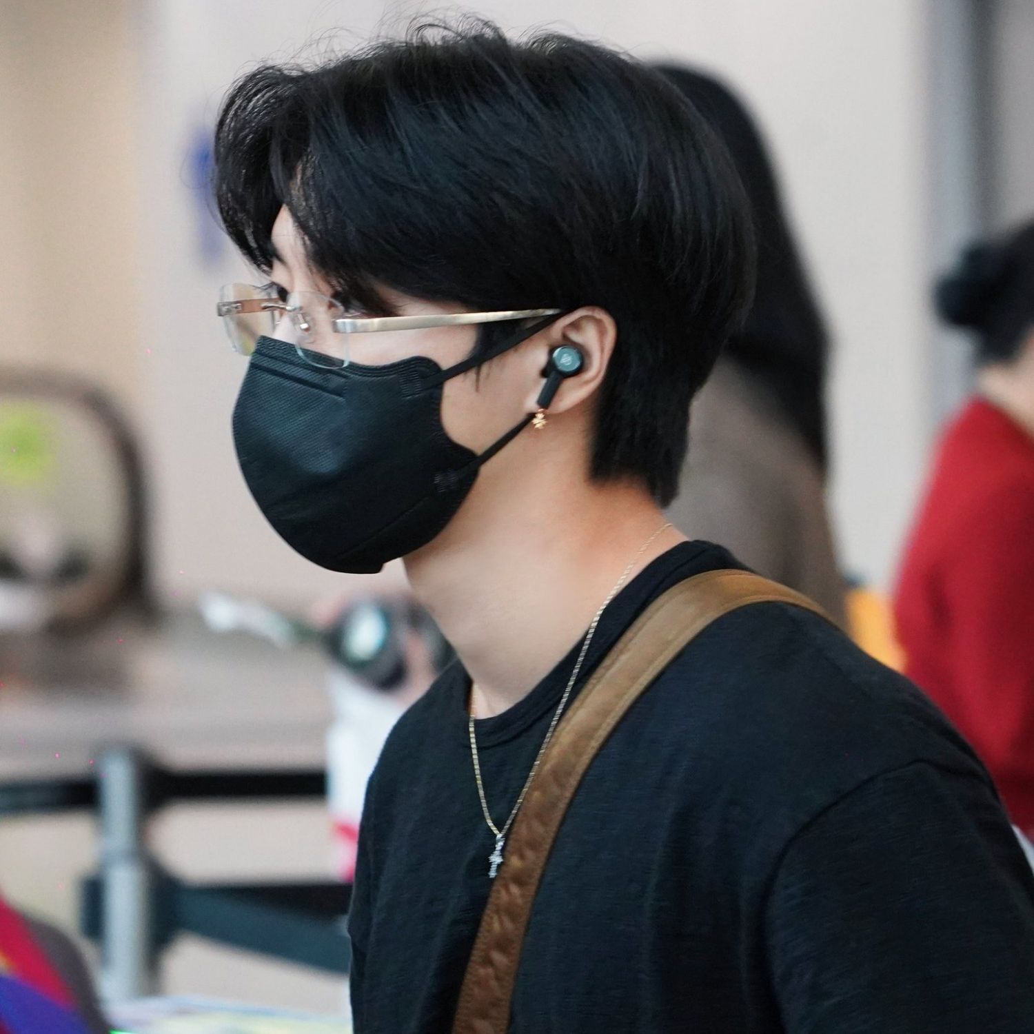 Behind-the-scenes cut of HAN (Stray Kids)