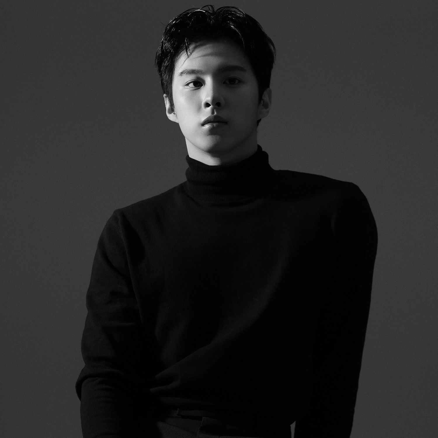 김우석의 비하인드 컷