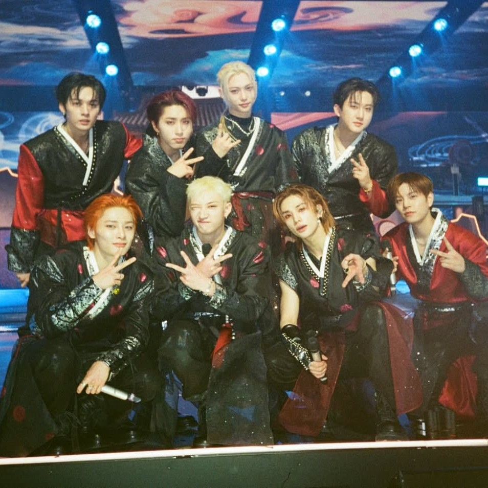 Stray Kids의 최신 사진