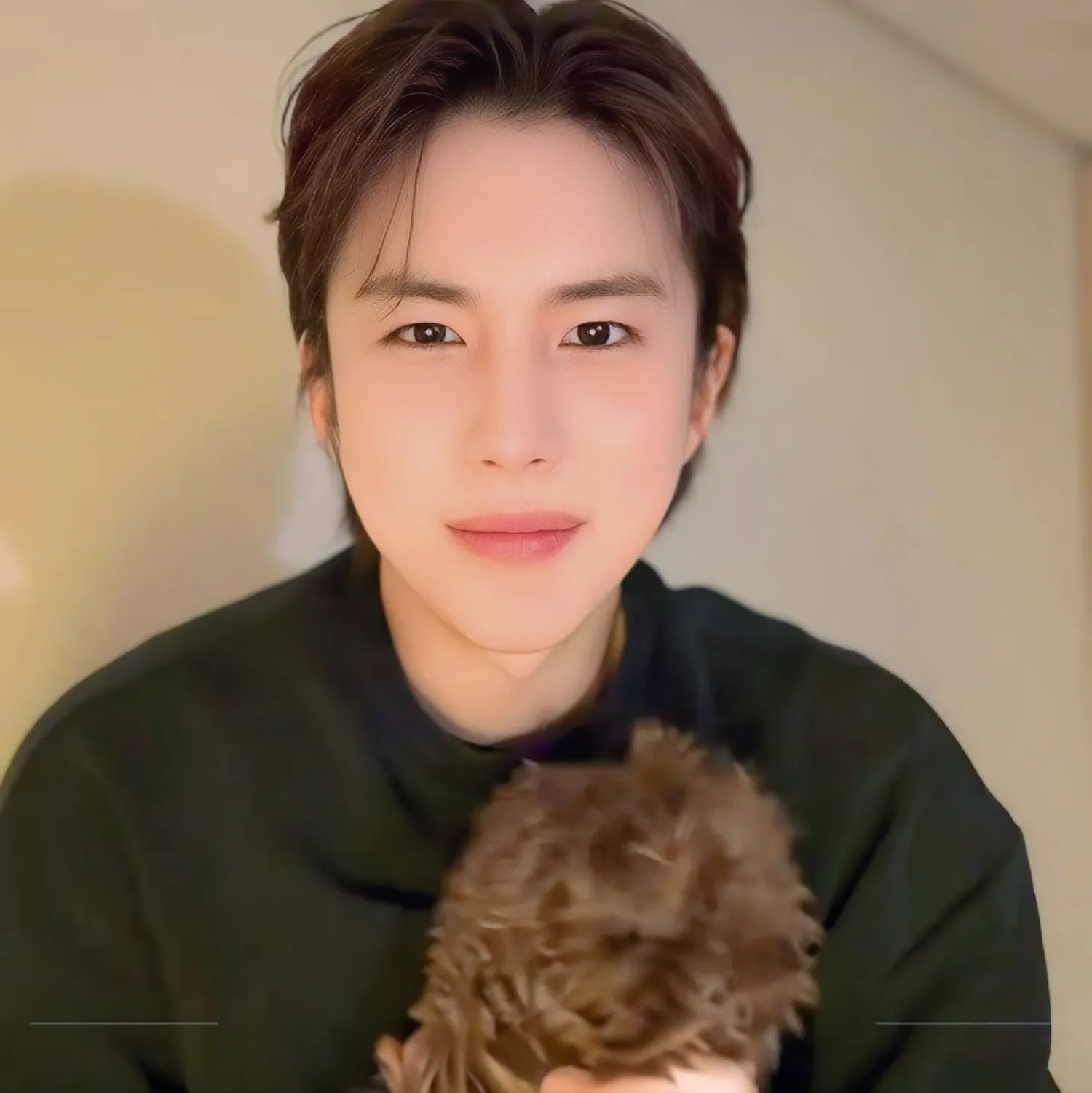 A moment captured by Wow (A.C.E)'s fan