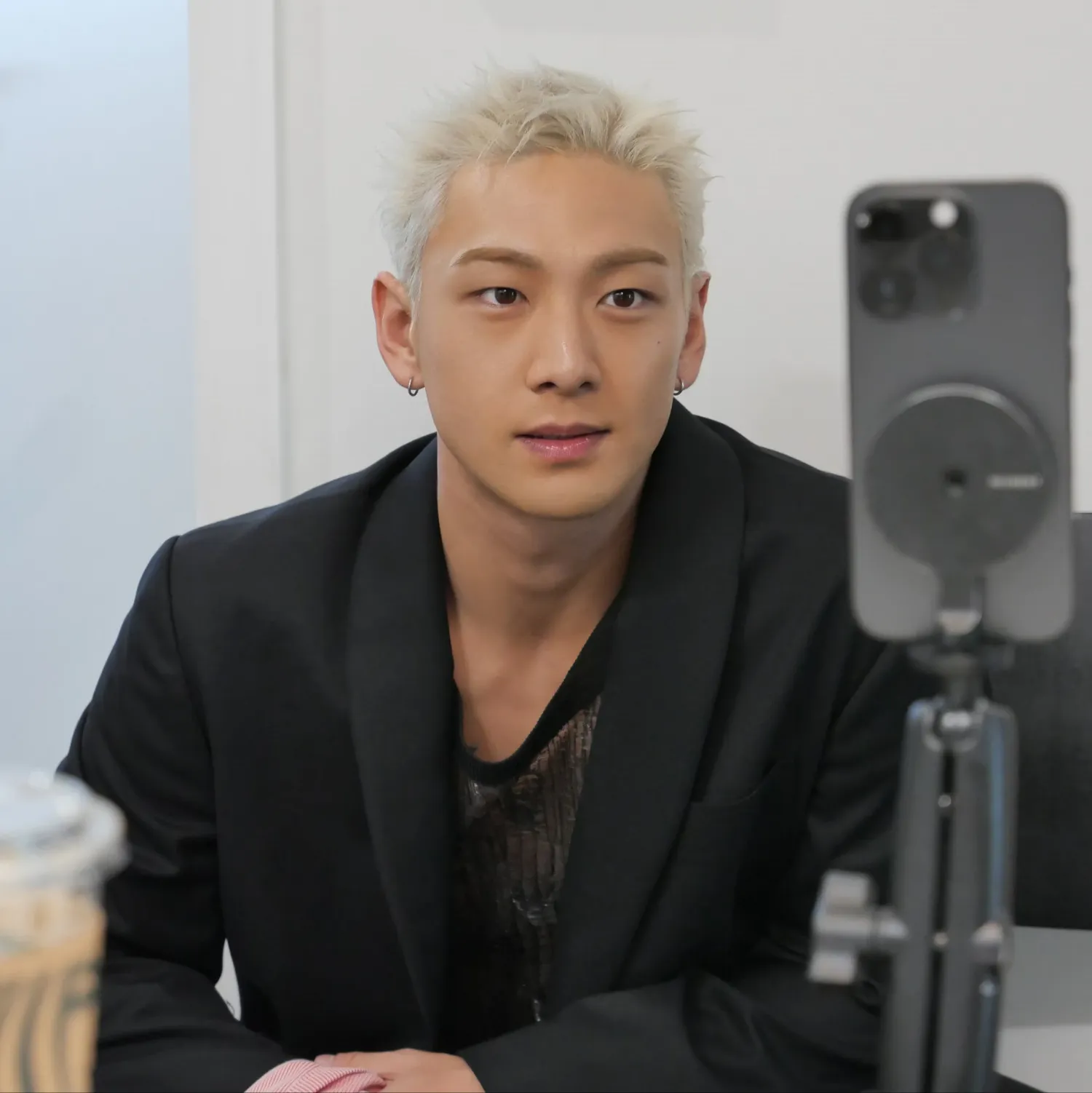 백호의 최신 사진