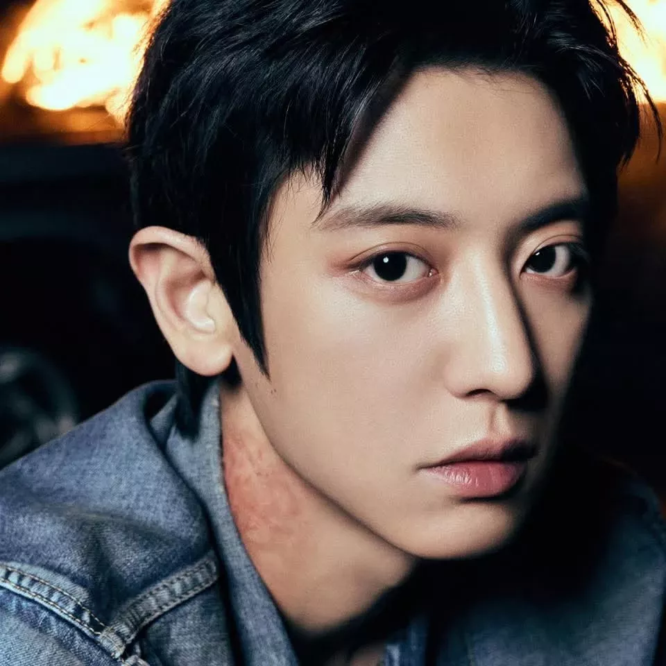 Behind-the-scenes cut of EXO