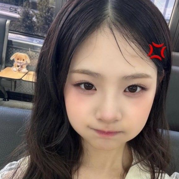 书媛 (UNIS)的最新照片