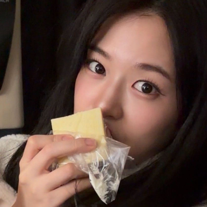 안유진 (IVE)의 최신 사진