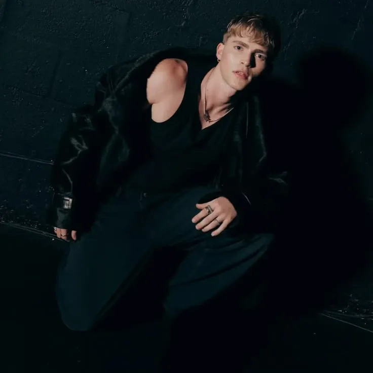 Gabi (SANTOS BRAVOS)的最新照片