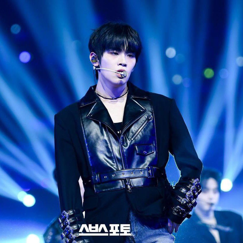 Latest photo of Kim Taerae (ZEROBASEONE)