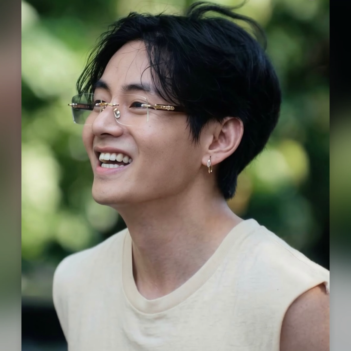 V (防弹少年团)粉丝拍下的瞬间