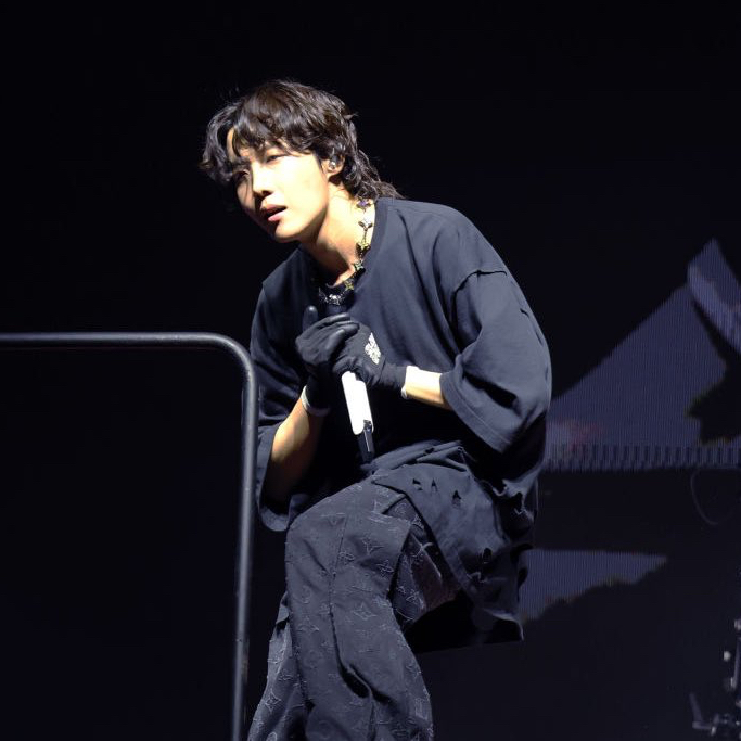 Potret di balik layar j-hope (BTS)