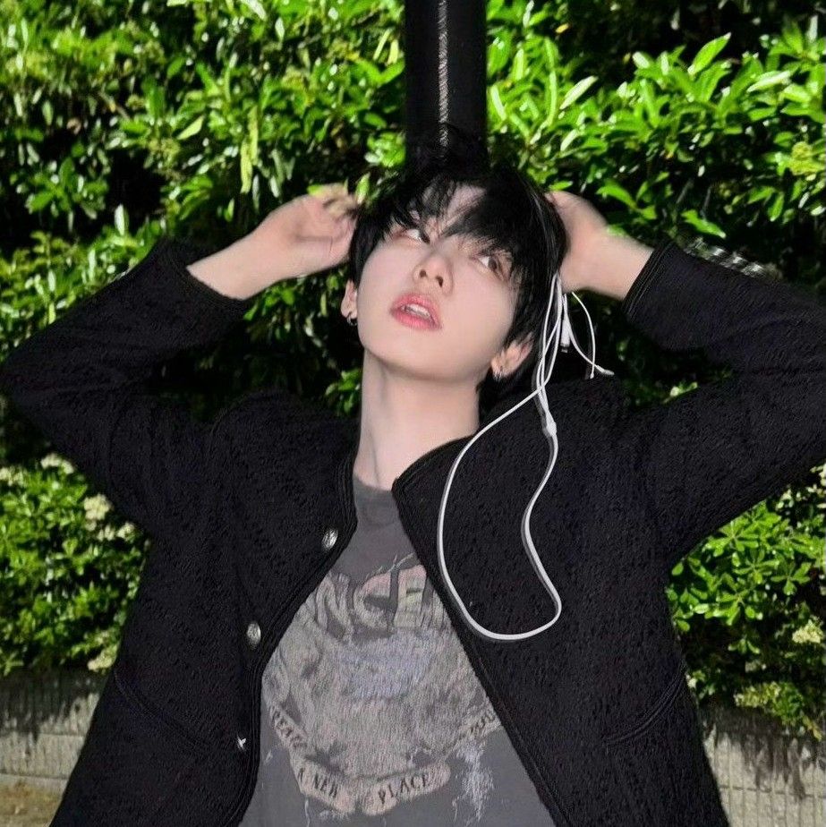 Latest photo of Myeong Jaehyun (BOYNEXTDOOR)