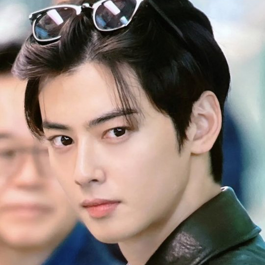 Latest photo of Eunwoo (ASTRO)