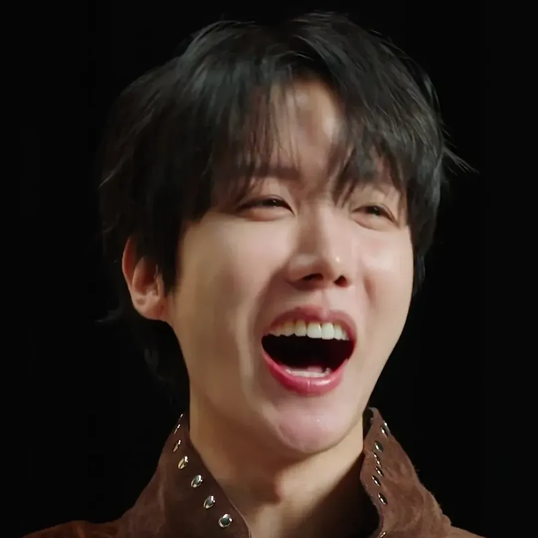 Foto terbaru j-hope (BTS)