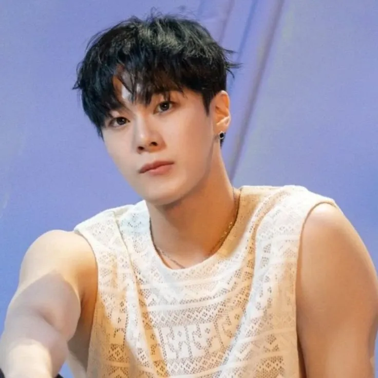 Recent activity shot of Moonbin (ASTRO)