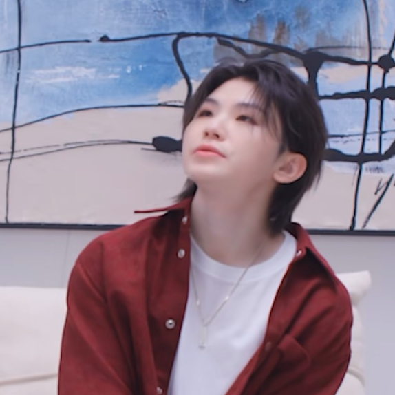 Latest photo of Woozi (SEVENTEEN)