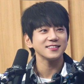 黃致列的最新活動照片