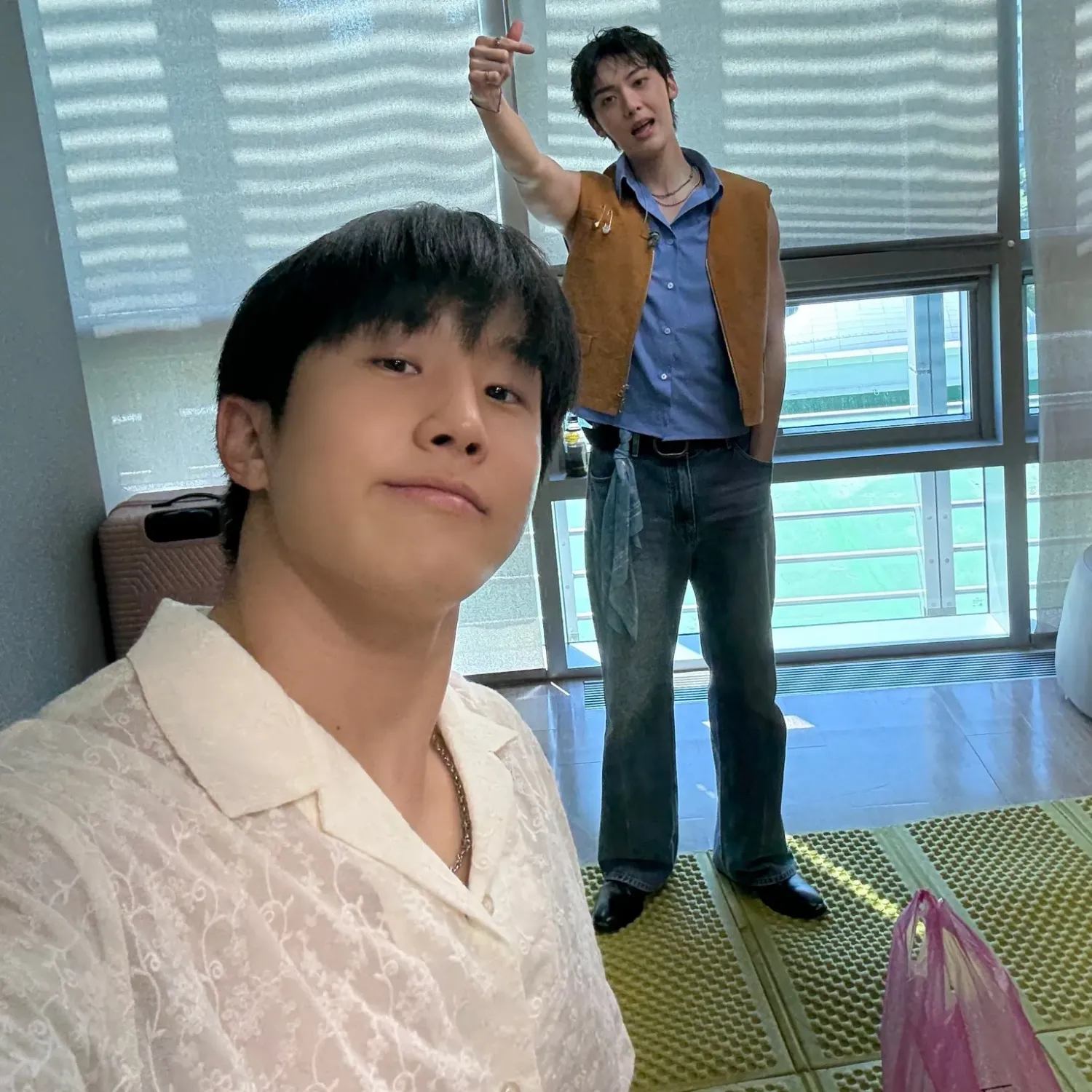 아스트로 최근 활동샷