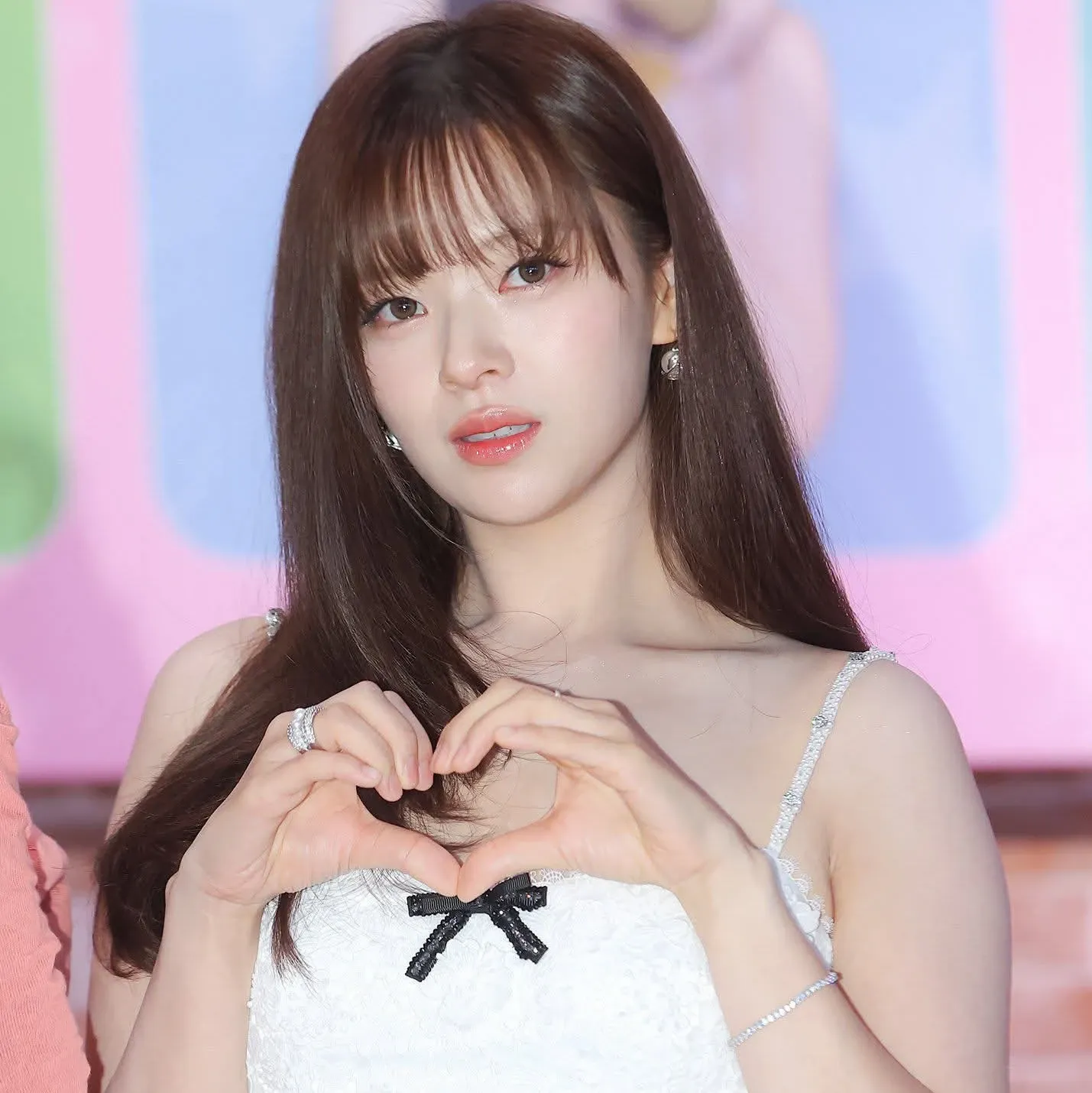A moment captured by Jeongyeon (TWICE)'s fan