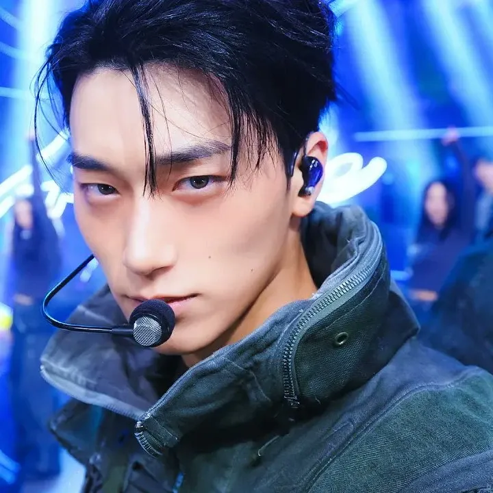 에이티즈의 최신 사진