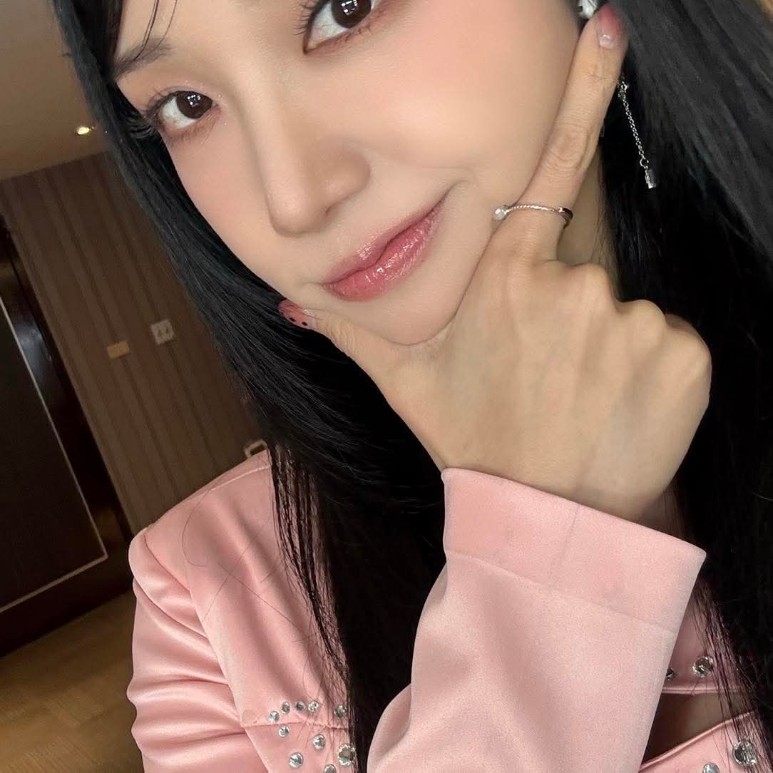 Latest photo of Jeong Eunji (Apink)