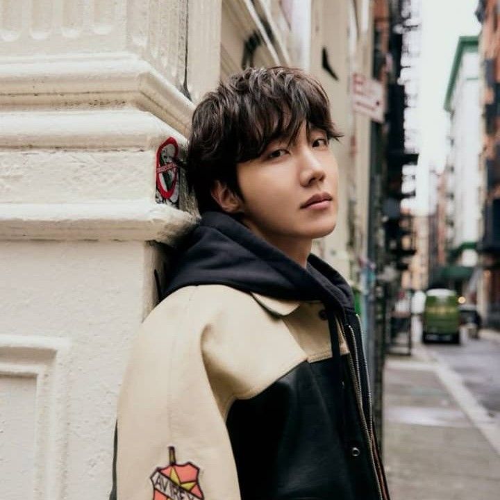 제이홉 (방탄소년단) 최근 활동샷