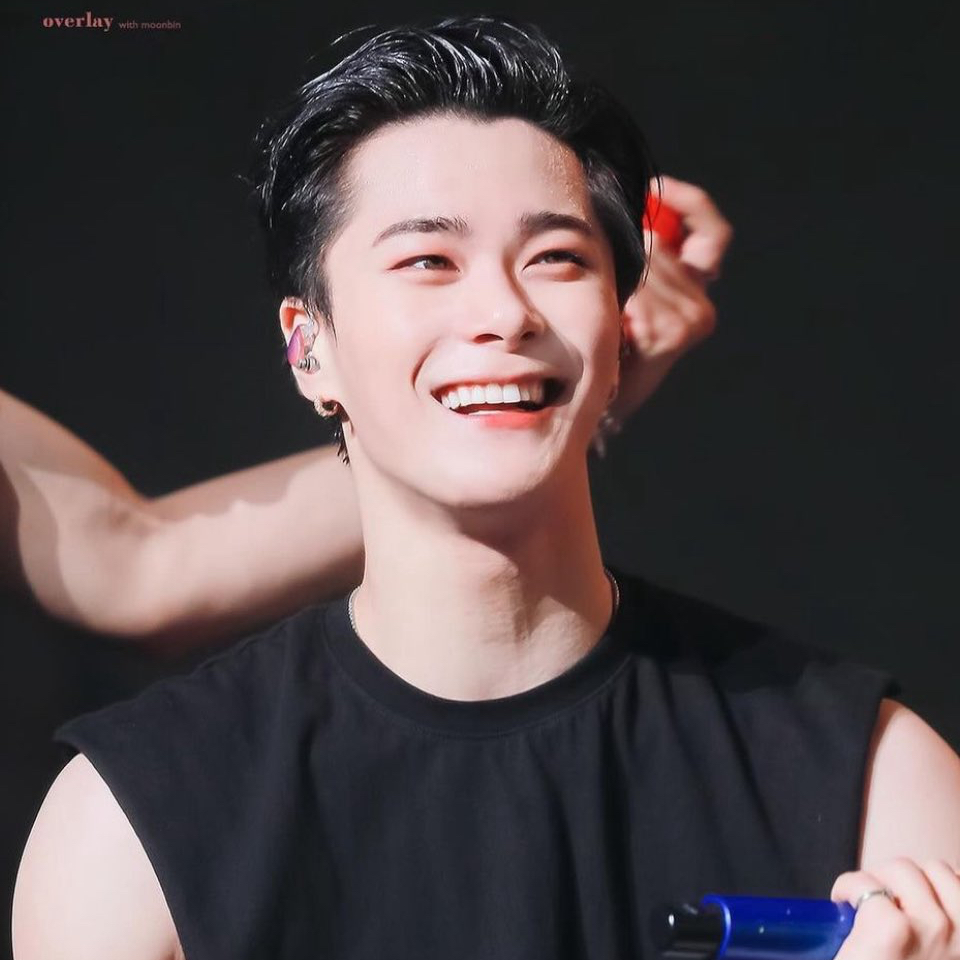 Behind-the-scenes cut of Moonbin (ASTRO)