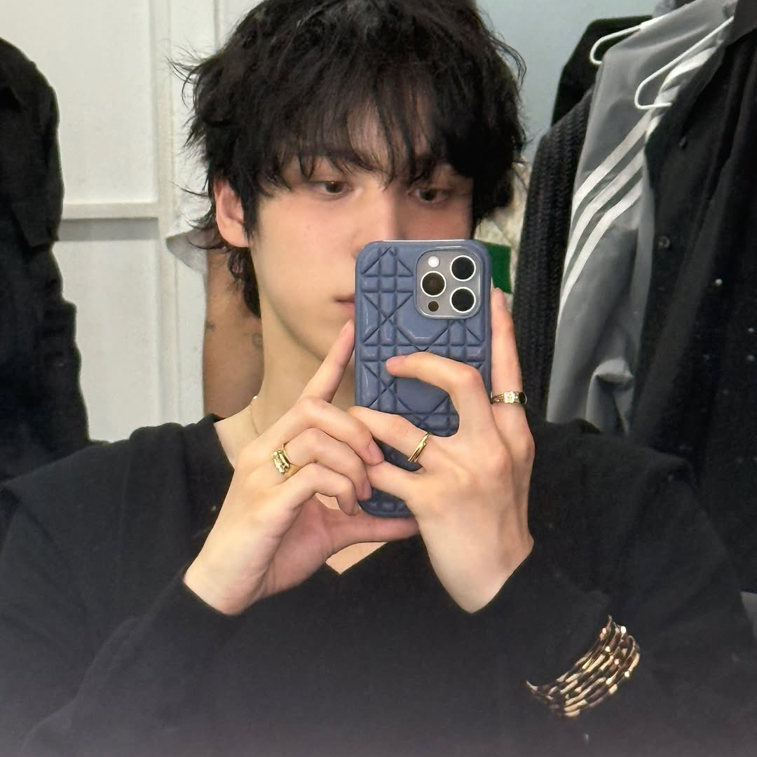 ATEEZの舞台裏ショット