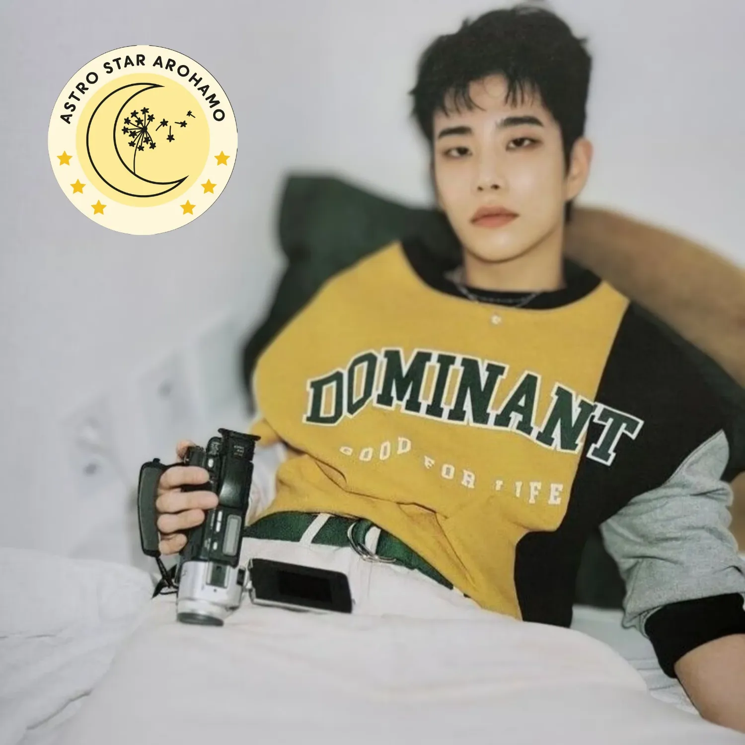 A moment captured by MJ (ASTRO)'s fan