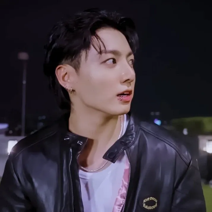 정국 (방탄소년단) 최근 활동샷