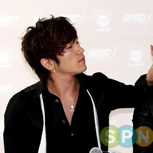 Latest photo of Lee Minwoo (SHINHWA)