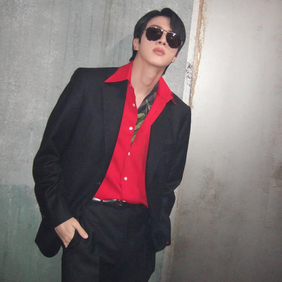 진 (방탄소년단) 최근 활동샷