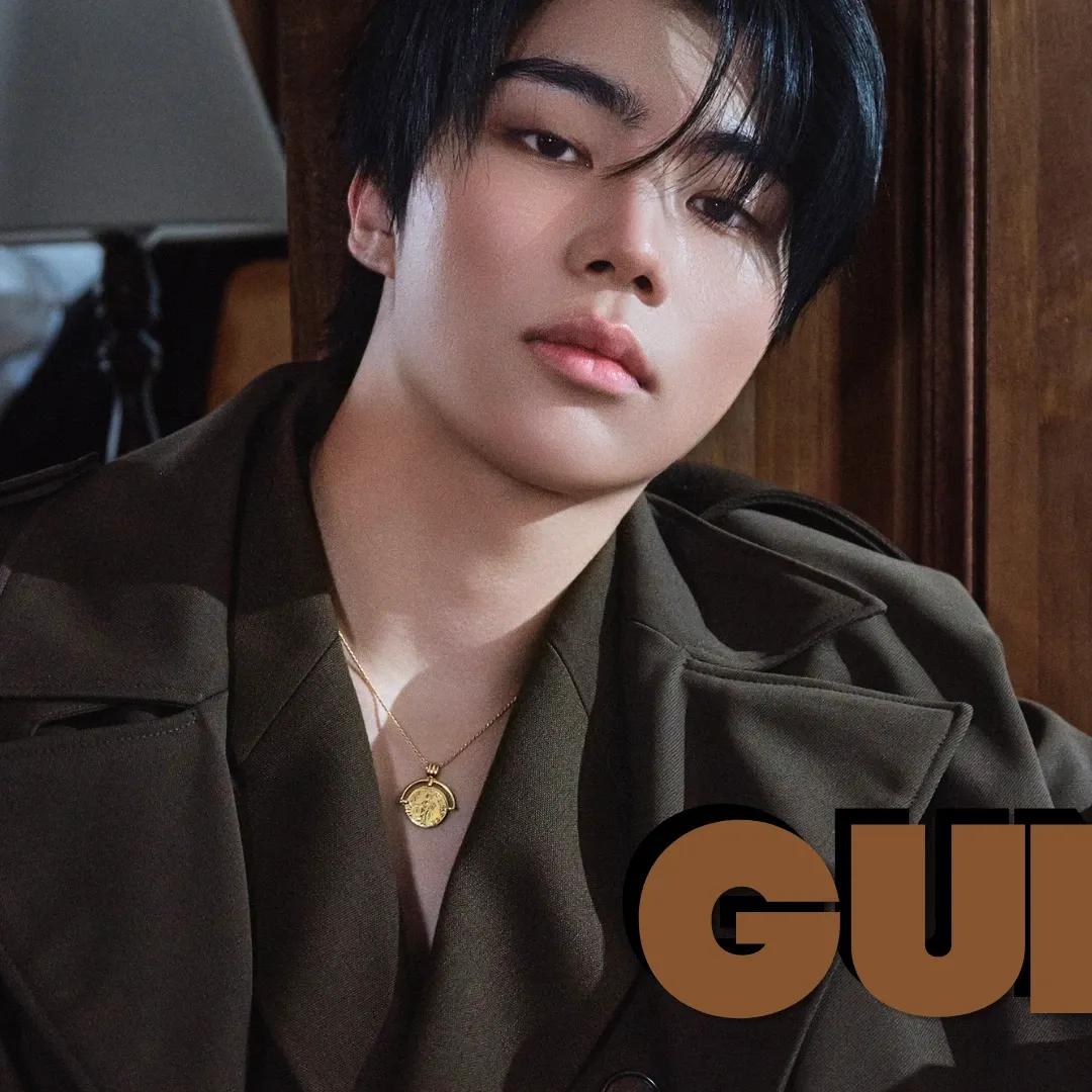 Foto terbaru Park Gunwook (ZEROBASEONE)