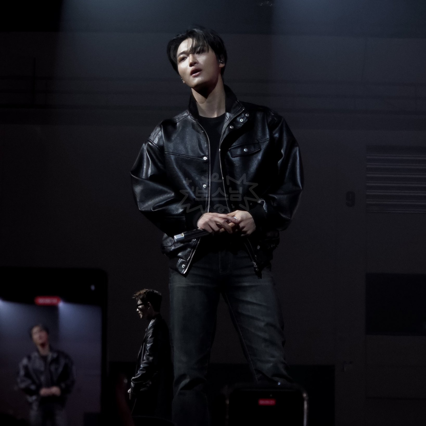 Recent activity shot of Seonghwa (ATEEZ)