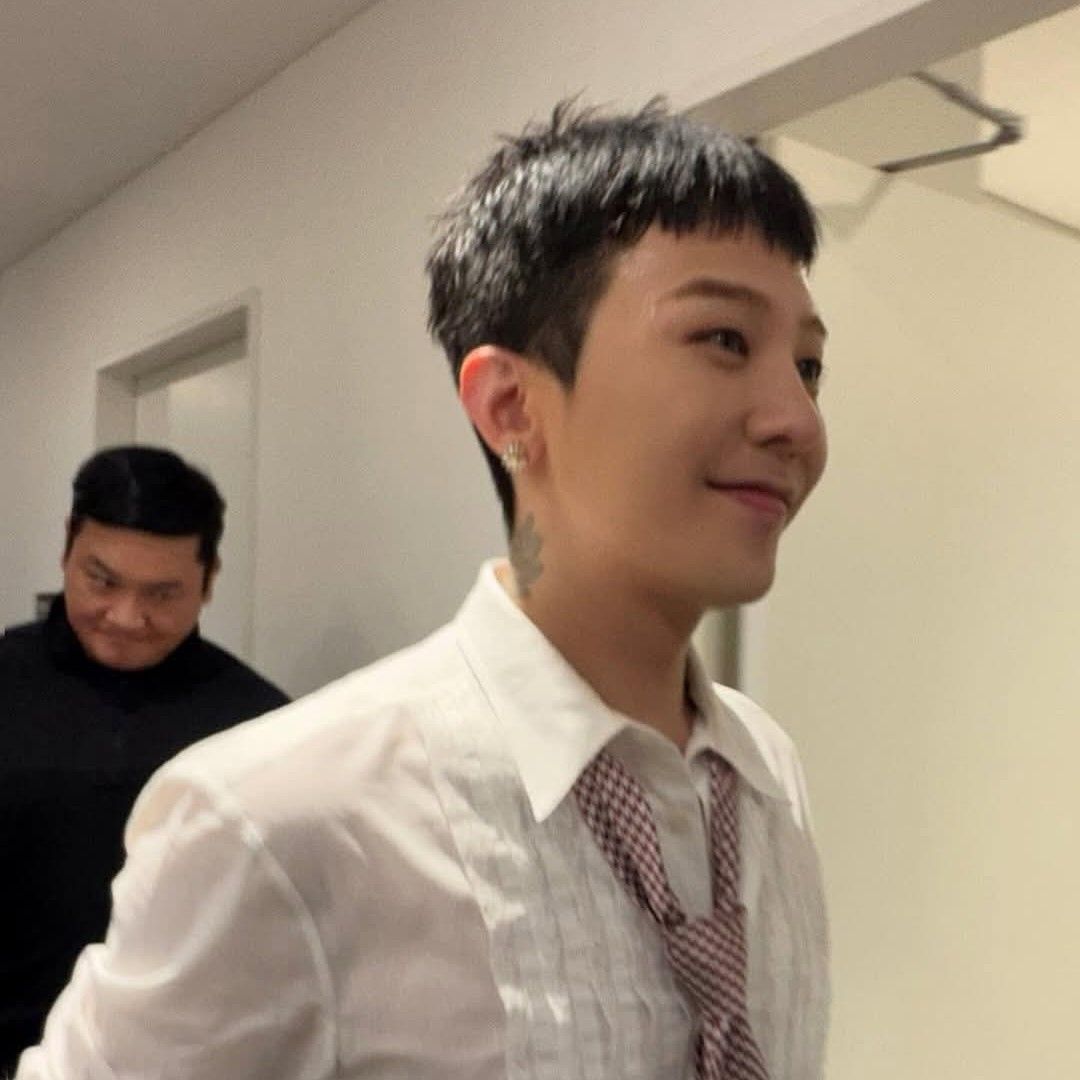 Recent activity shot of G-DRAGON (BIGBANG)