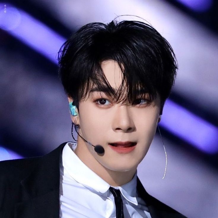 Latest photo of Moonbin (ASTRO)