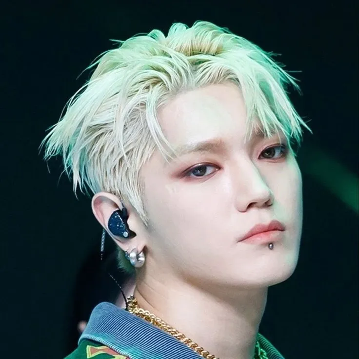 泰容 (NCT 127)的幕后花絮