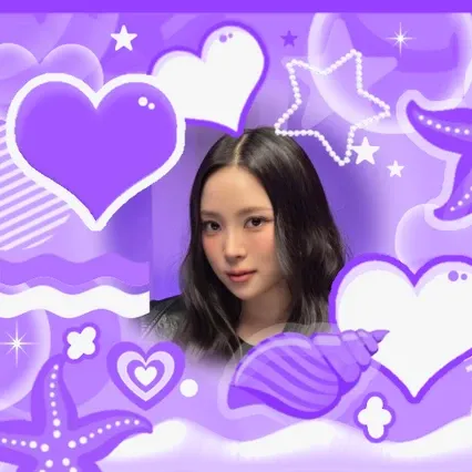 A moment captured by MEOVV's fan