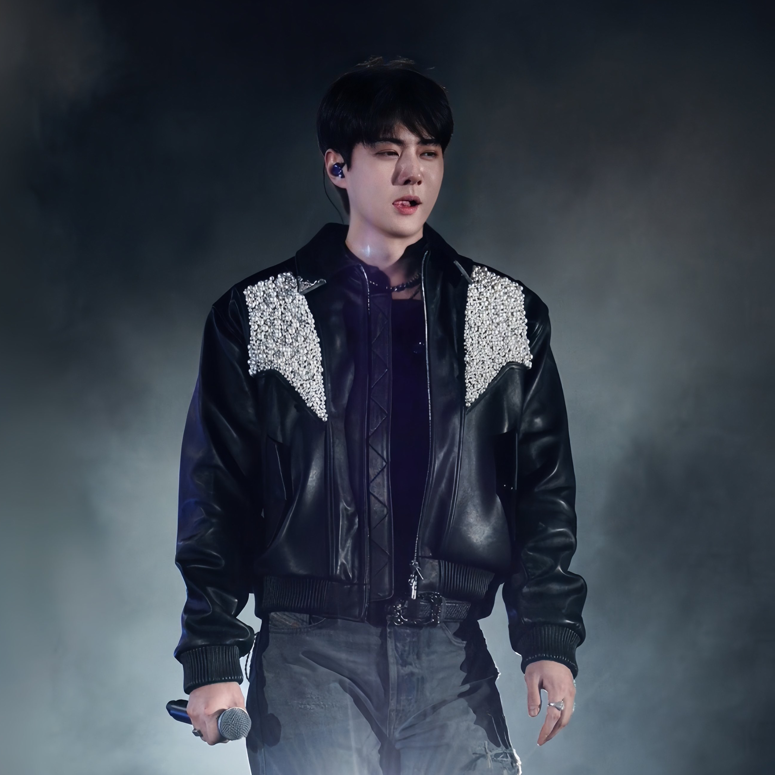 Recent activity shot of Sehun (EXO)
